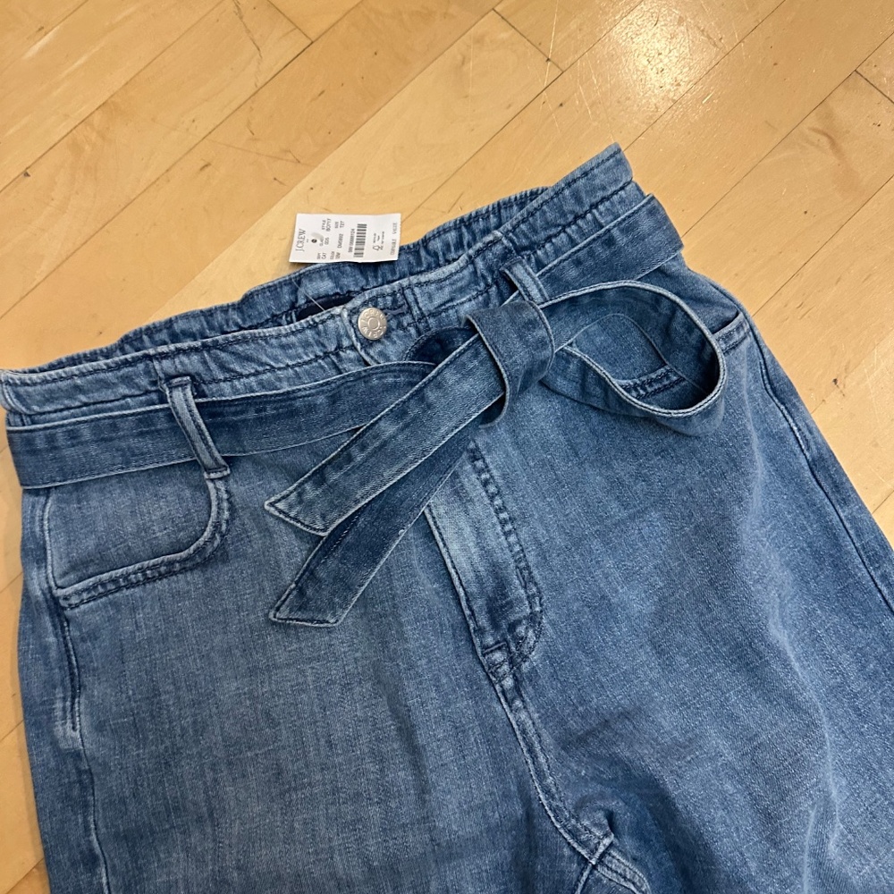 NEW J. Crew wide leg, high waist, trouser jeans, 27Tall - Picture 2 of 4